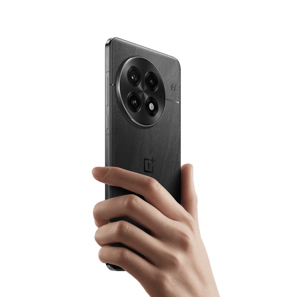 OnePlus 13 gallery photo 2