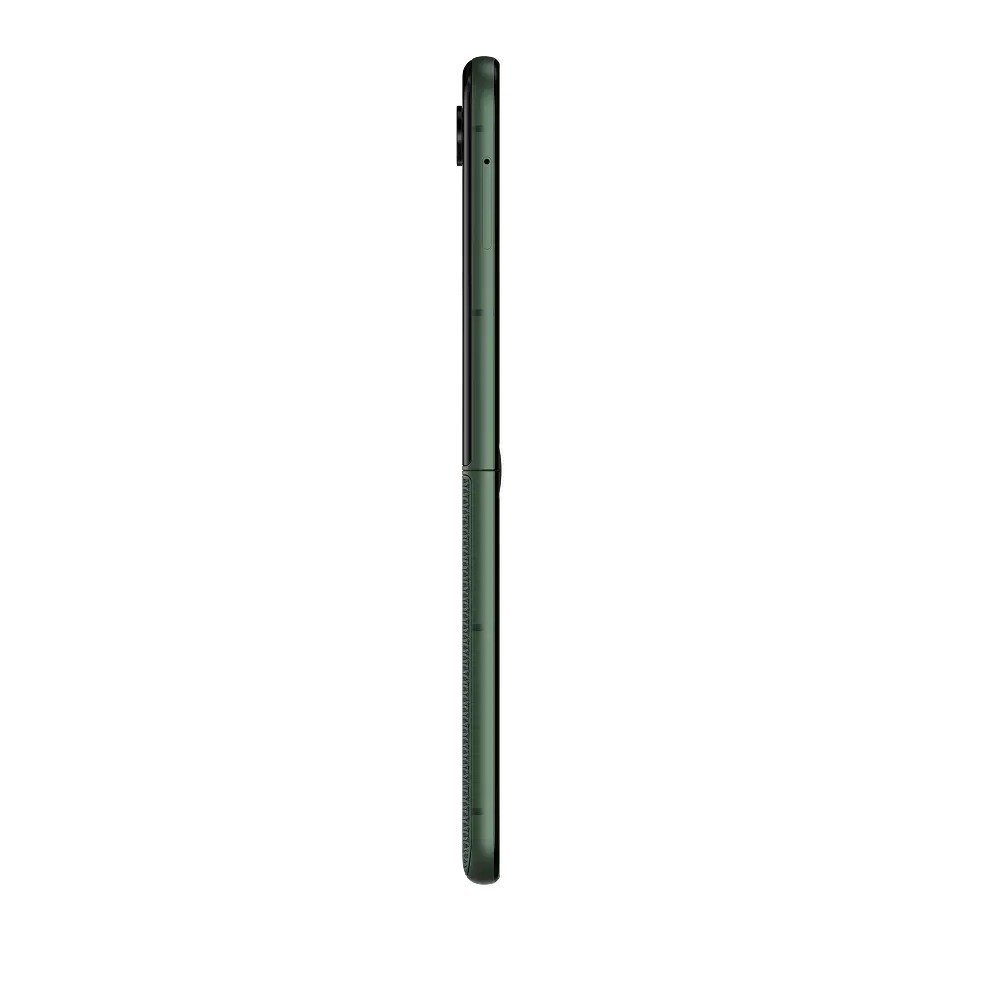 Motorola Razr+ 2026 gallery photo 4