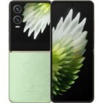 Tecno Phantom V Flip2 5G photo 2